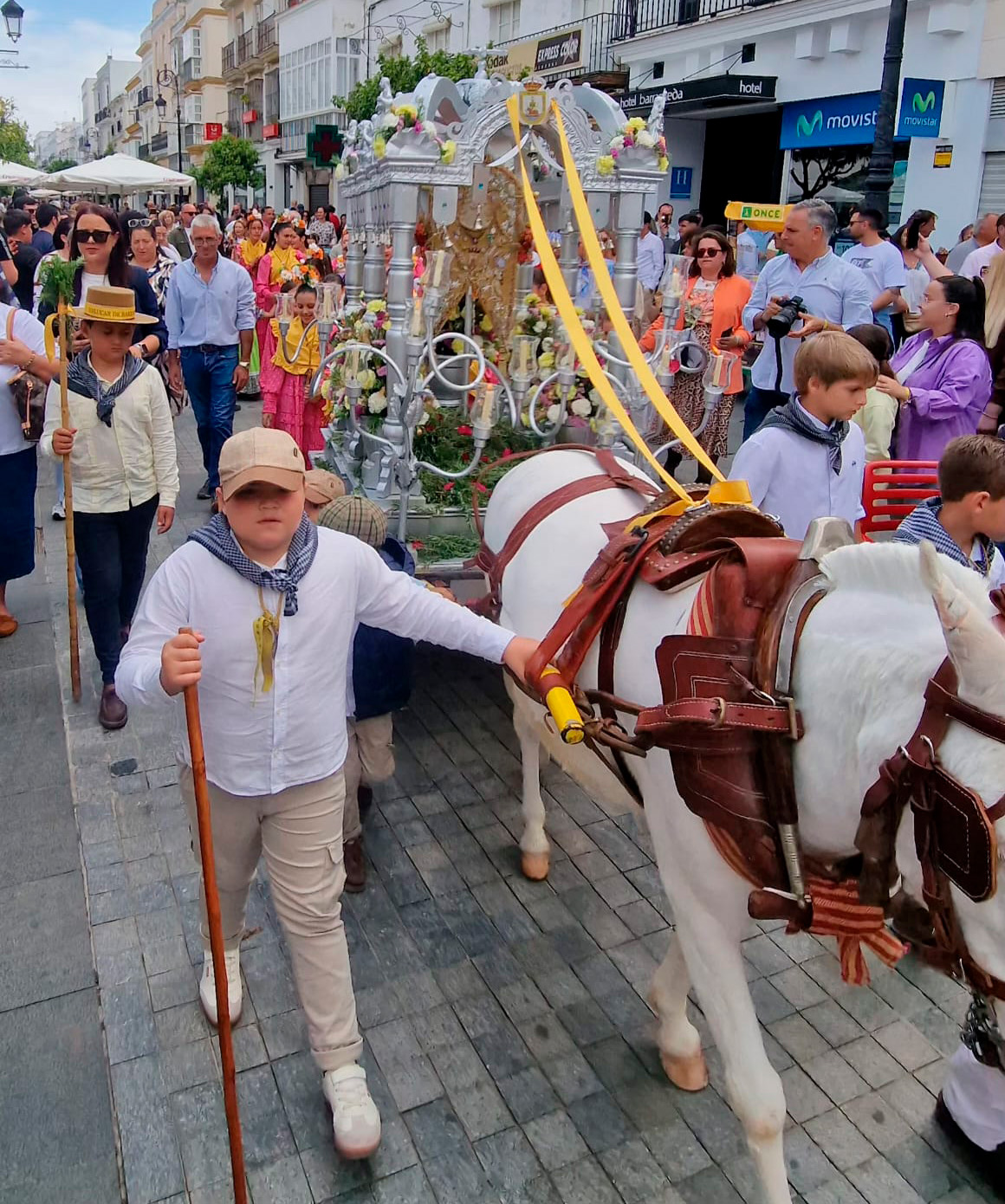 CELEBRACIÓN DE LA CRUZ DE MAYO Y ROMERÍA INFANTIL